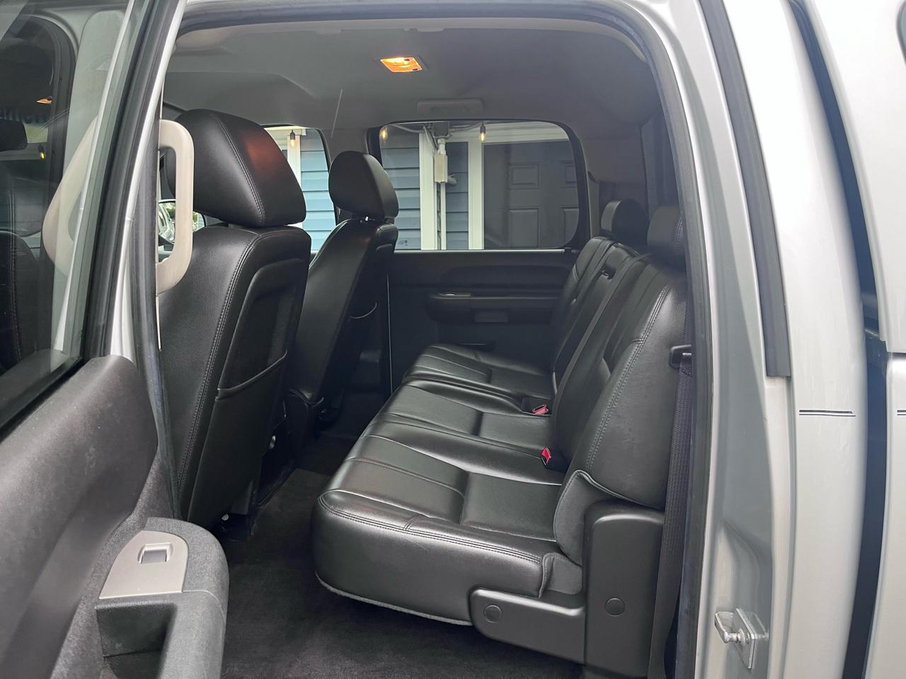 Chevrolet Silverado 1500 4WD Crew Cab 143.5" LT 2013
