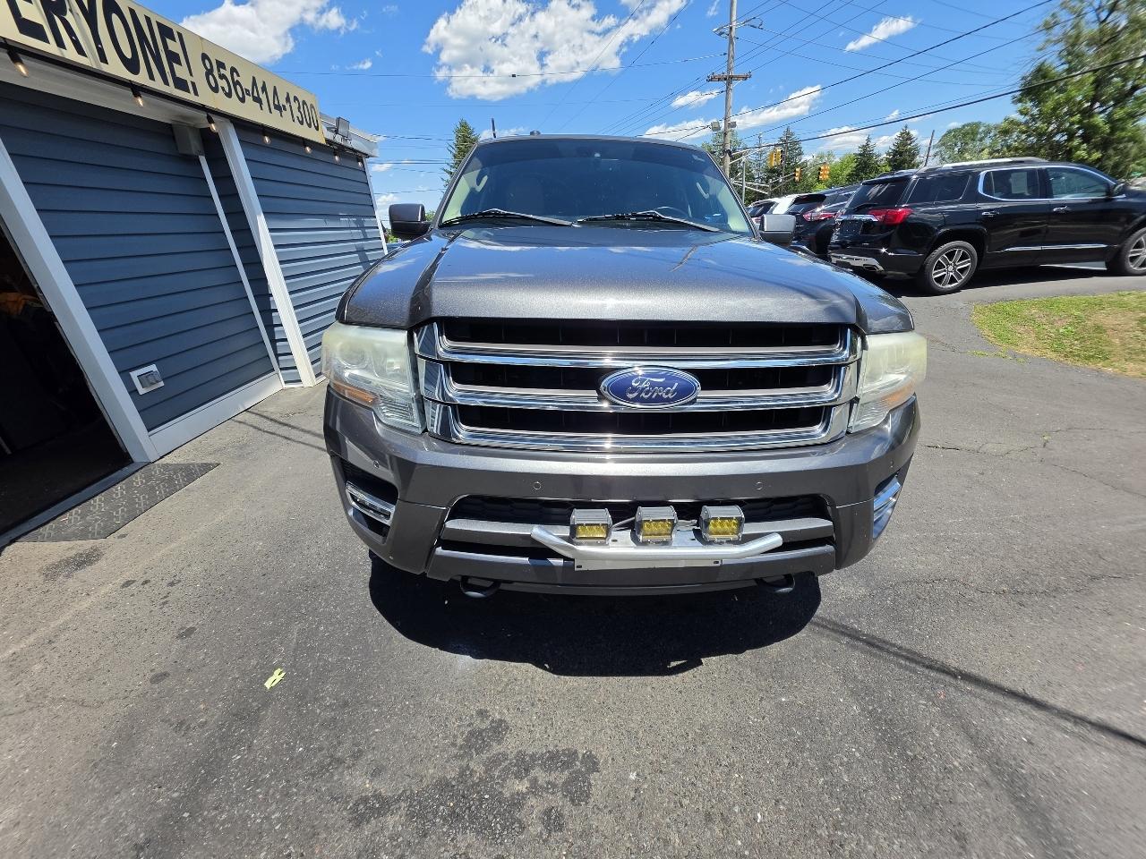 Ford Expedition 4WD 4dr Limited 2015