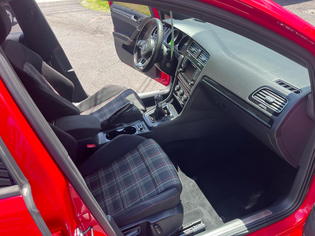 Volkswagen Golf GTI 4dr HB Man Autobahn 2015