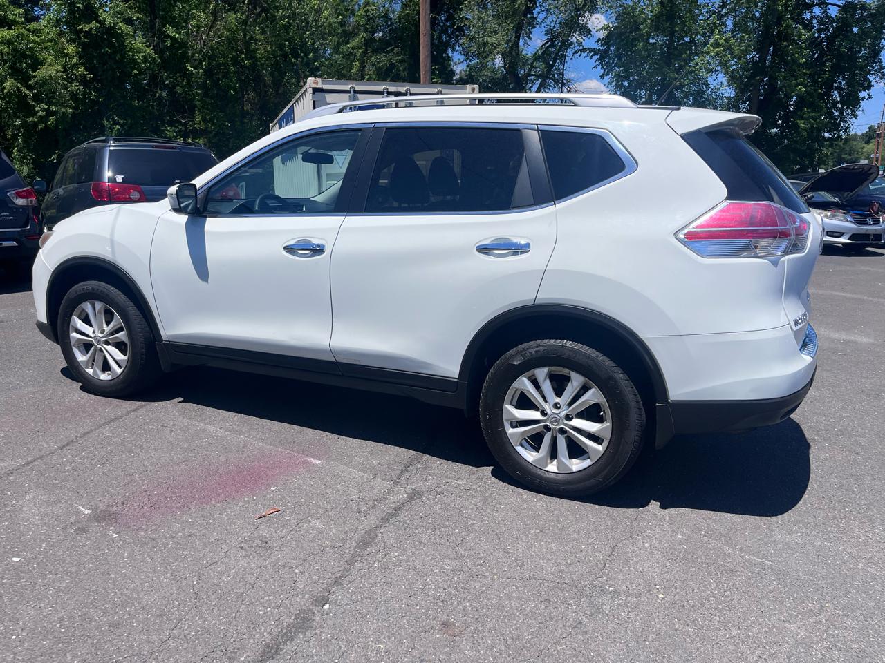 Nissan Rogue AWD 4dr SV 2015