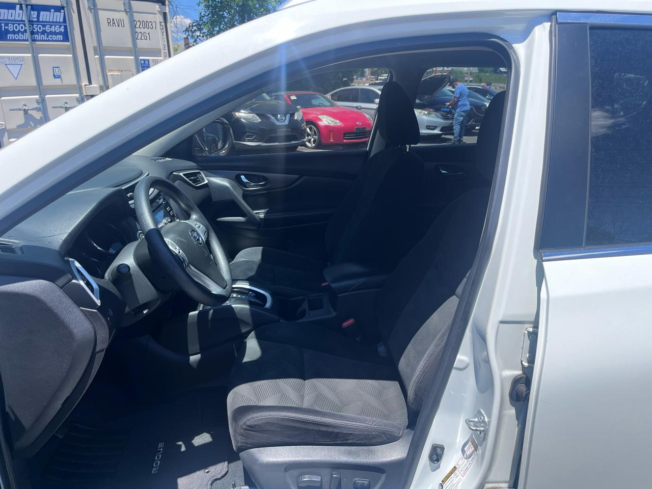 Nissan Rogue AWD 4dr SV 2015