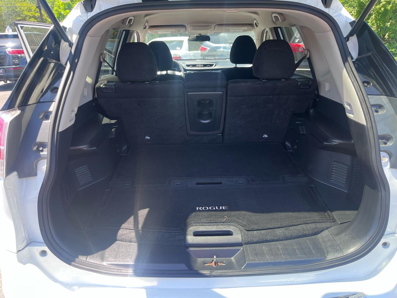 Nissan Rogue AWD 4dr SV 2015