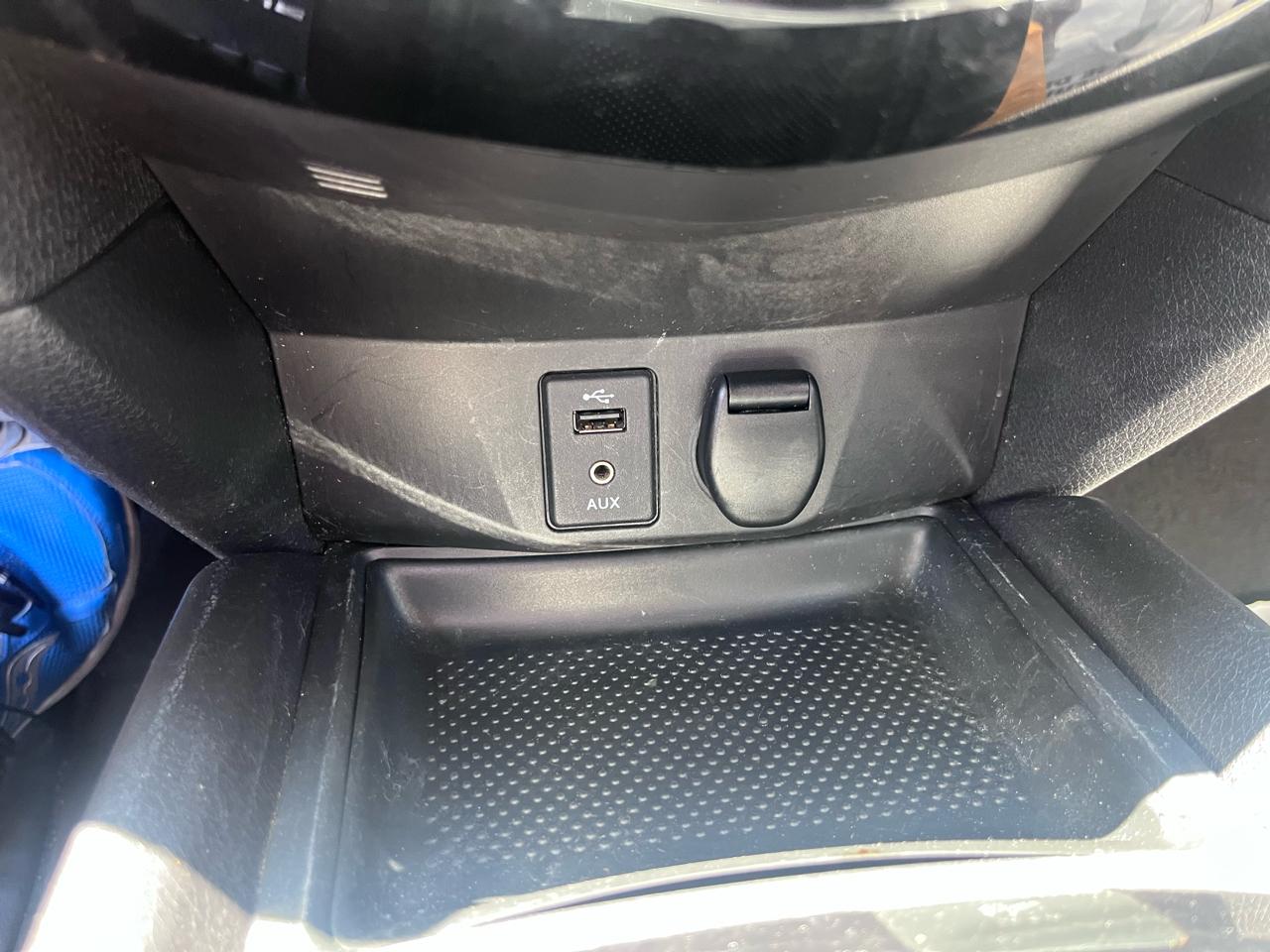 Nissan Rogue AWD 4dr SV 2015