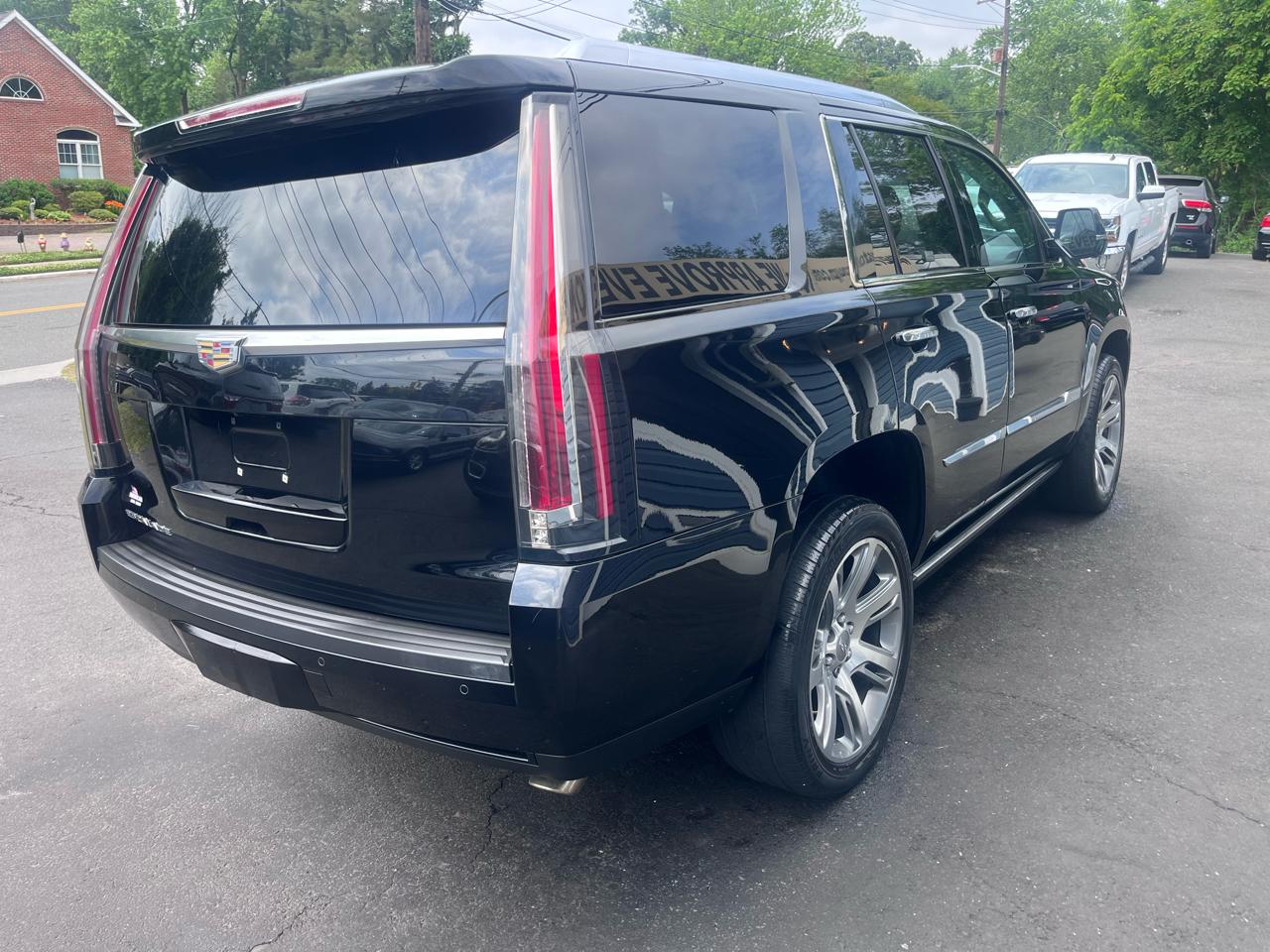 Cadillac Escalade 2WD 4dr Premium 2015