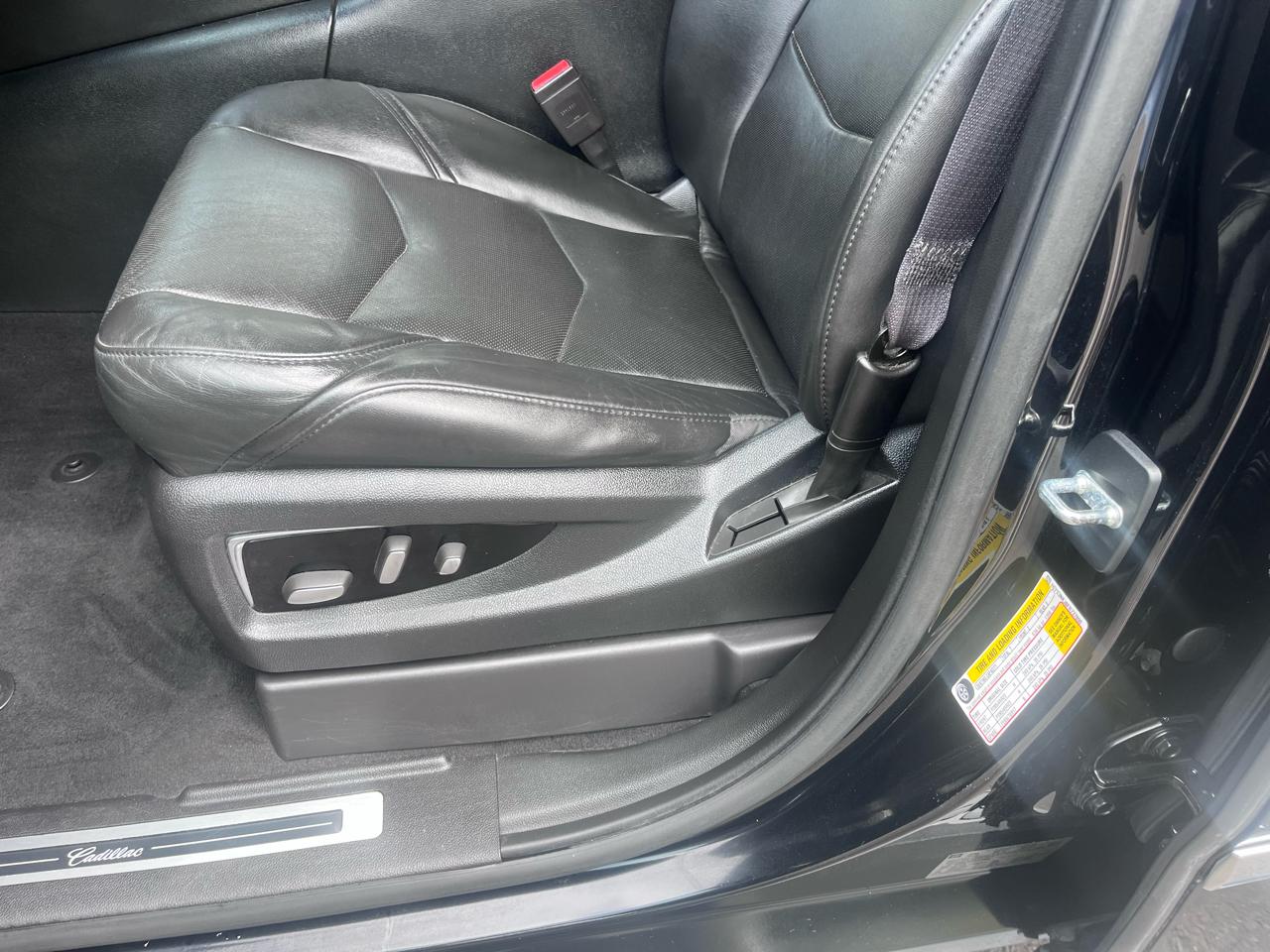 Cadillac Escalade 2WD 4dr Premium 2015