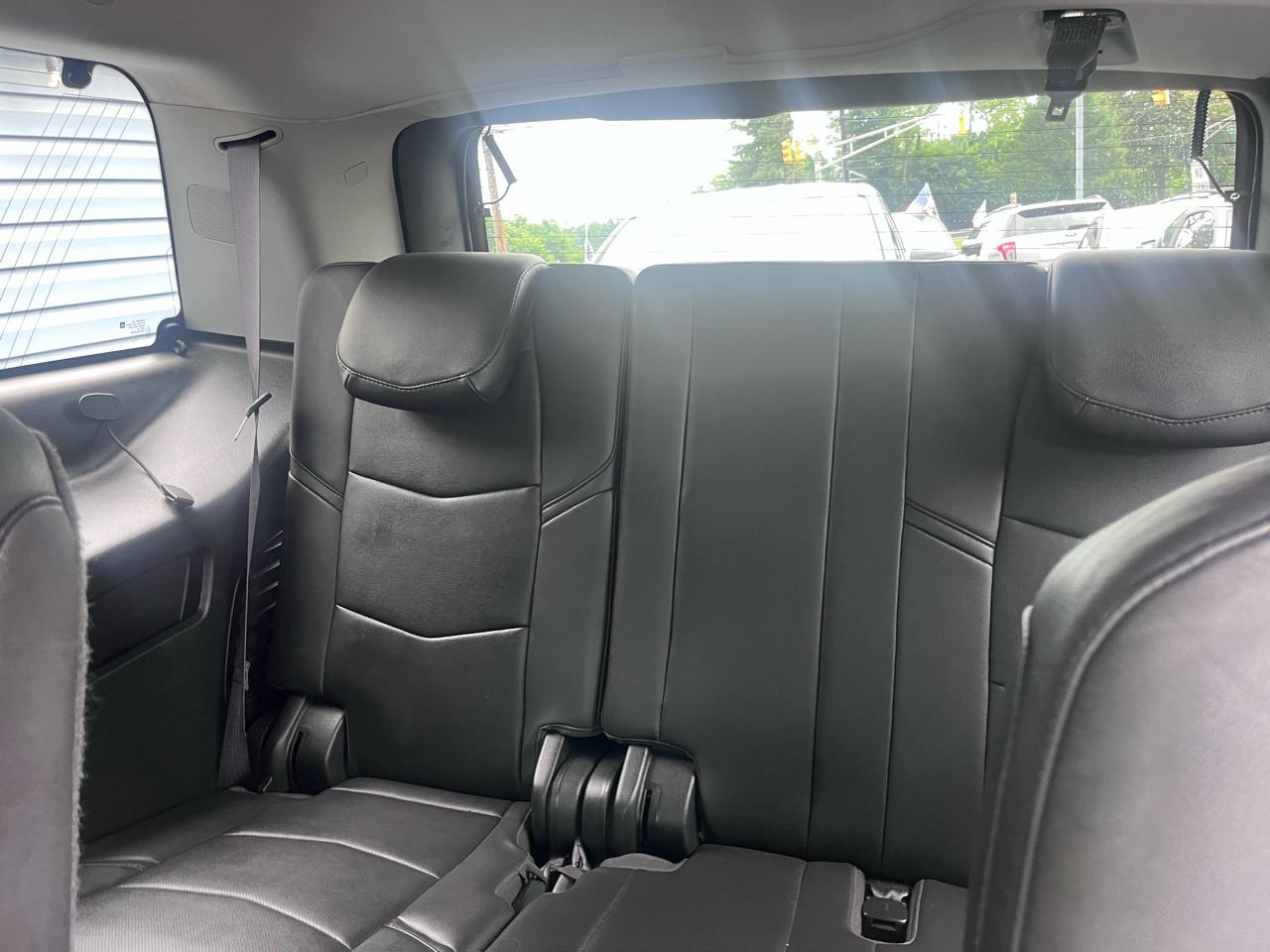 Cadillac Escalade 2WD 4dr Premium 2015