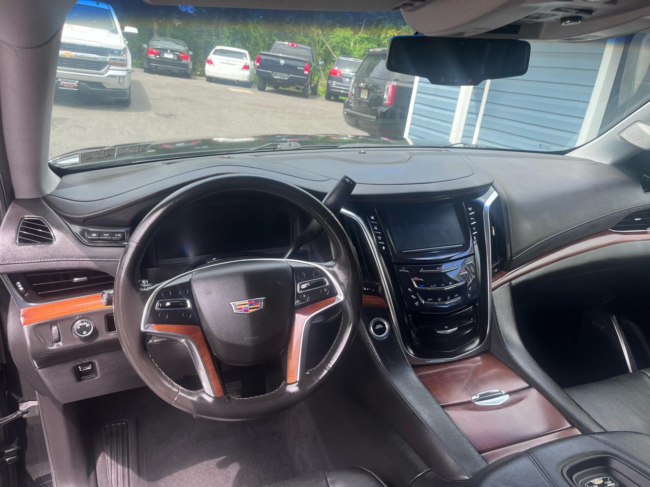 Cadillac Escalade 2WD 4dr Premium 2015