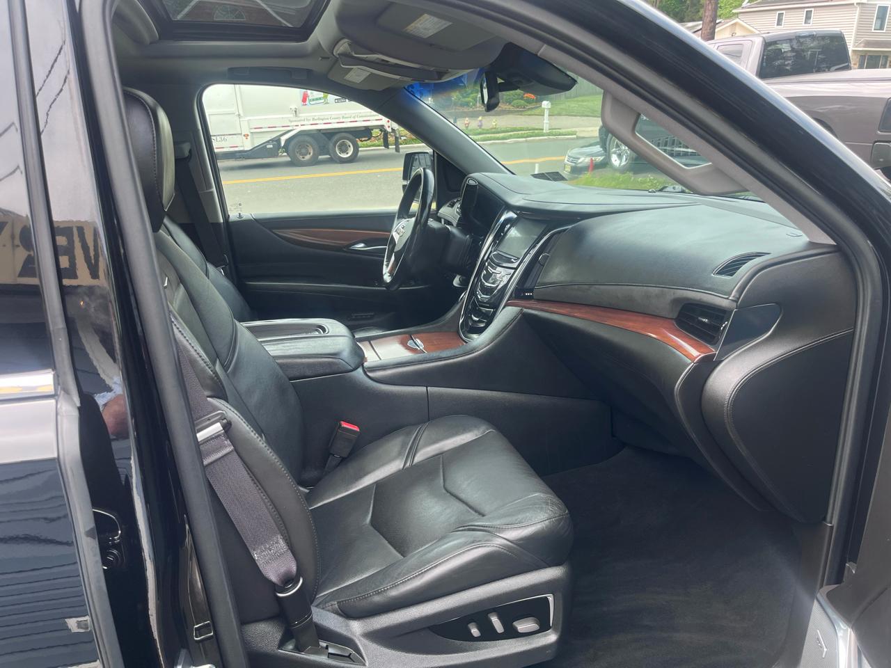 Cadillac Escalade 2WD 4dr Premium 2015