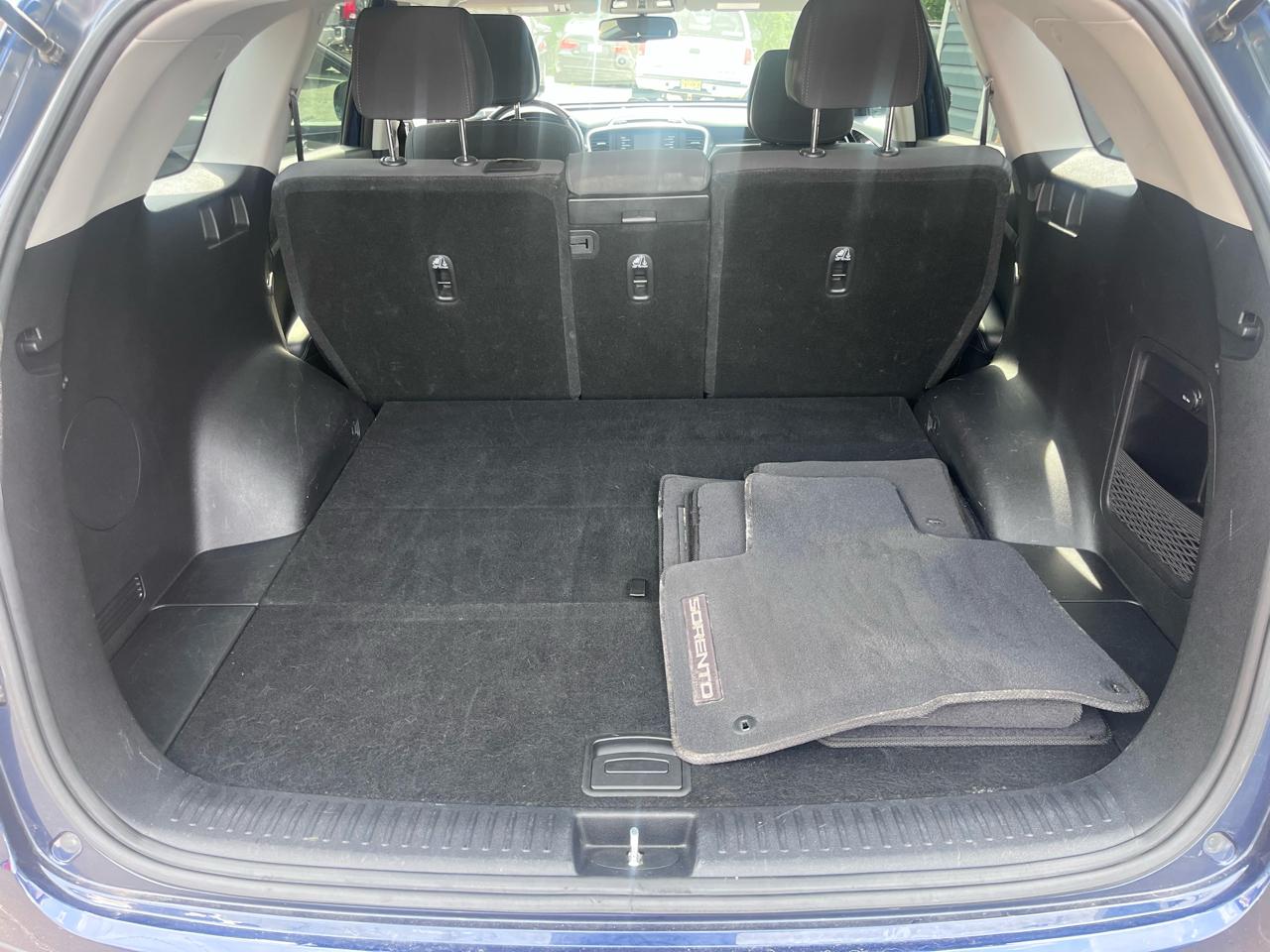 Kia Sorento AWD 4dr 2.4L LX 2016