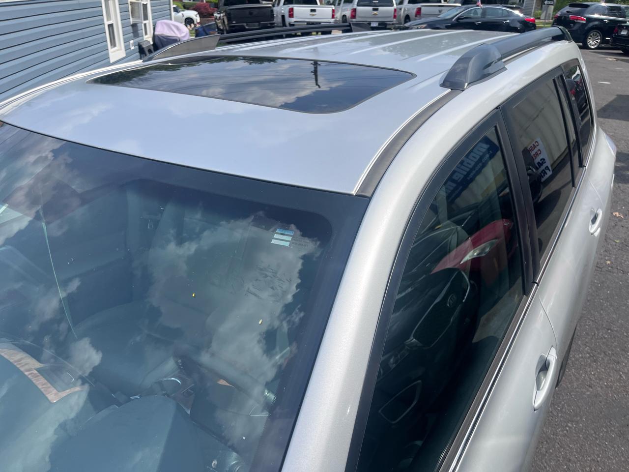 Toyota Highlander 4WD 4dr V6 (Natl) 2013