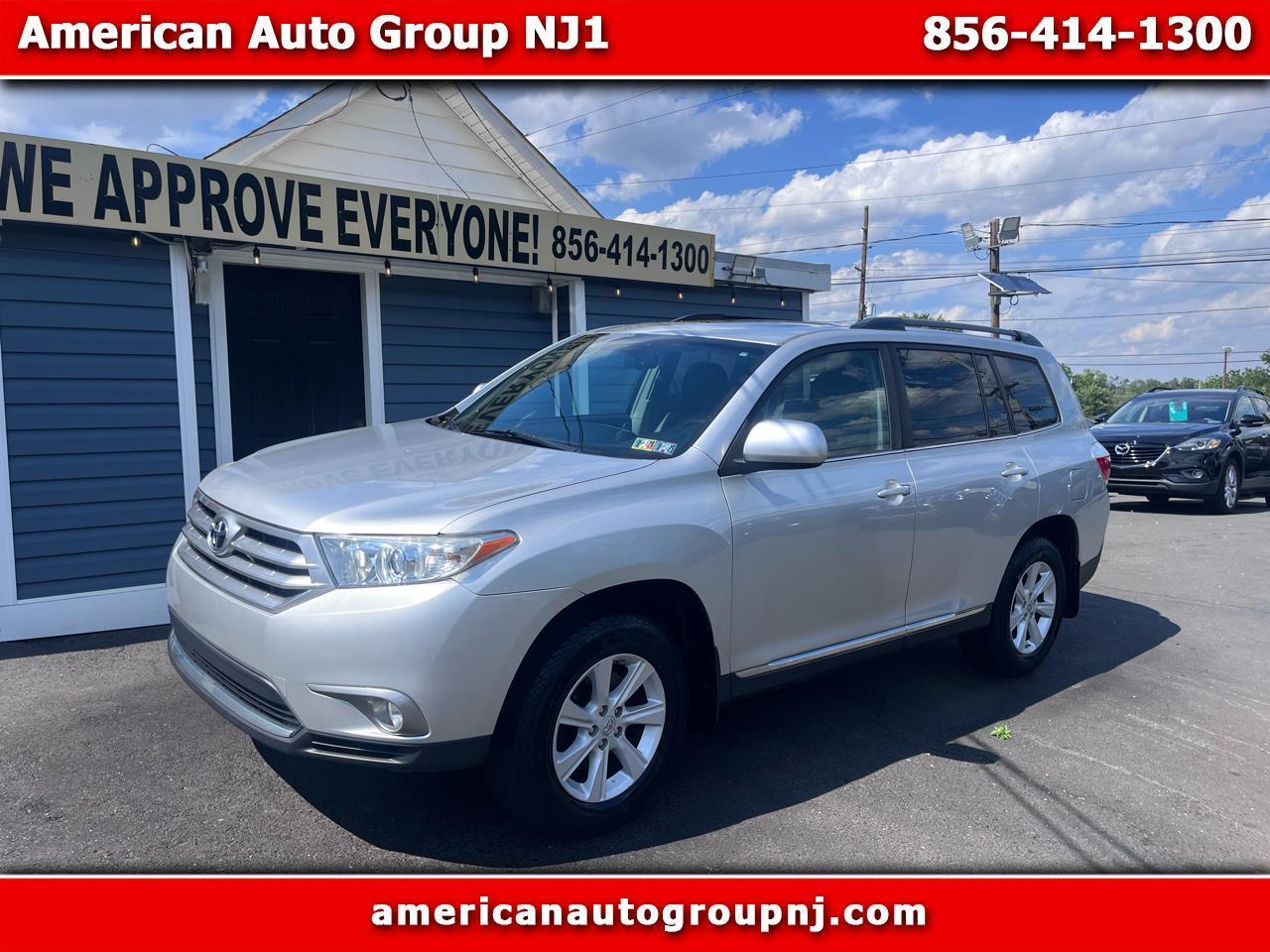 Toyota Highlander 4WD 4dr V6 (Natl) 2013