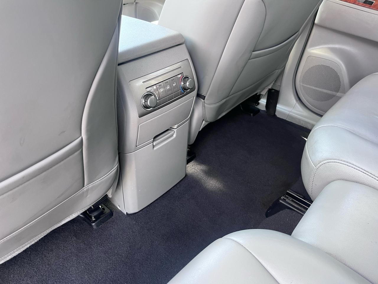 Toyota Highlander 4WD 4dr V6 (Natl) 2013