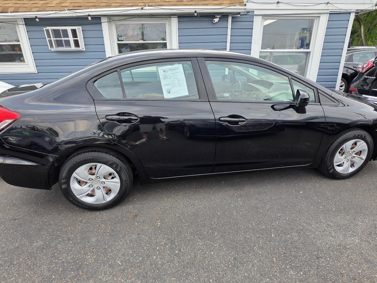 Honda Civic Sedan 4dr CVT LX 2015
