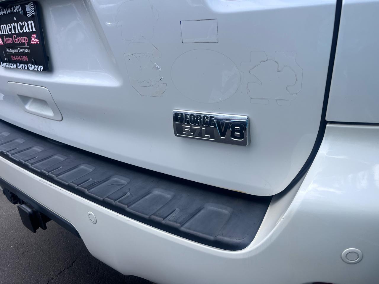 Toyota Sequoia 4WD 5.7L Platinum (Natl) 2012