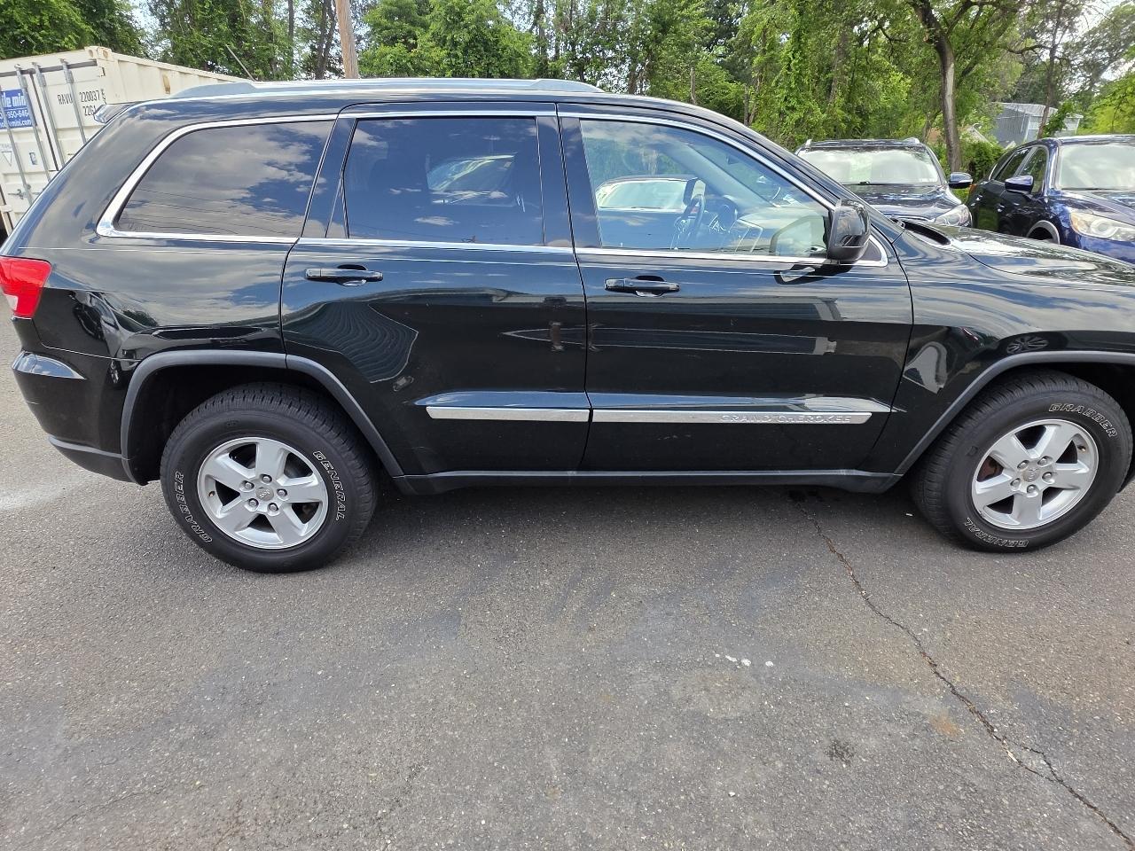 Jeep Grand Cherokee 4WD 4dr Laredo 2012