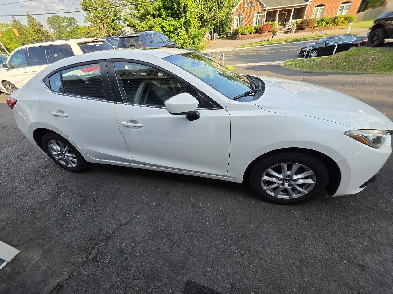 Mazda MAZDA3 4dr Sdn Auto i Touring 2015