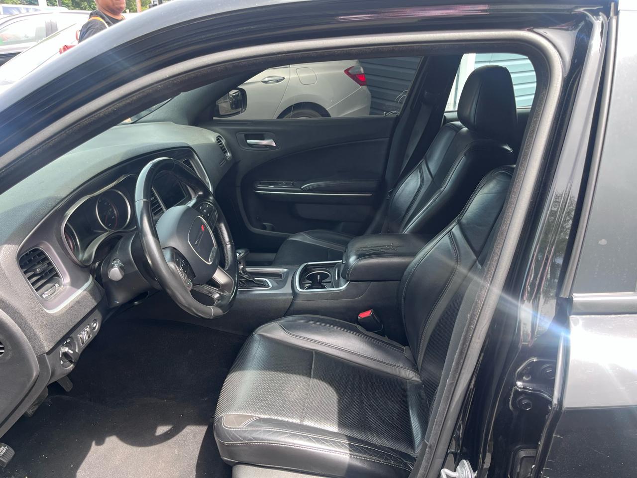 Dodge Charger SXT RWD 2020