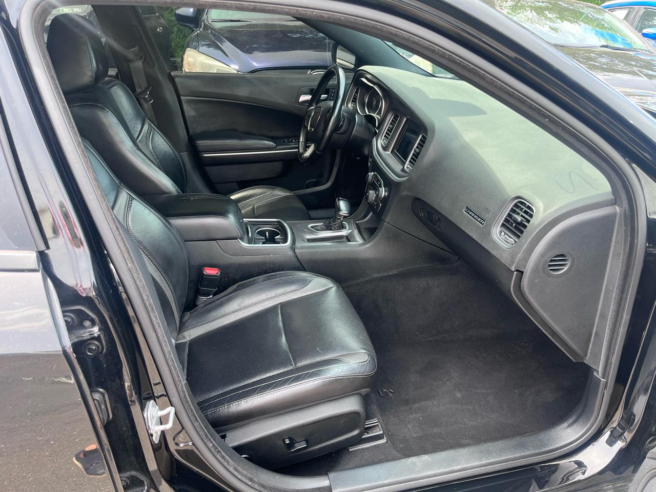 Dodge Charger SXT RWD 2020