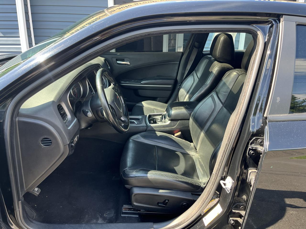 Dodge Charger SXT RWD 2020