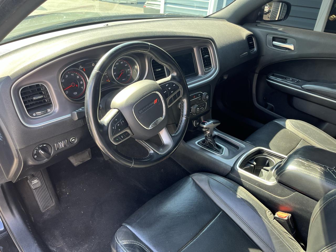 Dodge Charger SXT RWD 2020