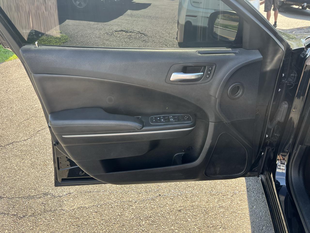 Dodge Charger SXT RWD 2020