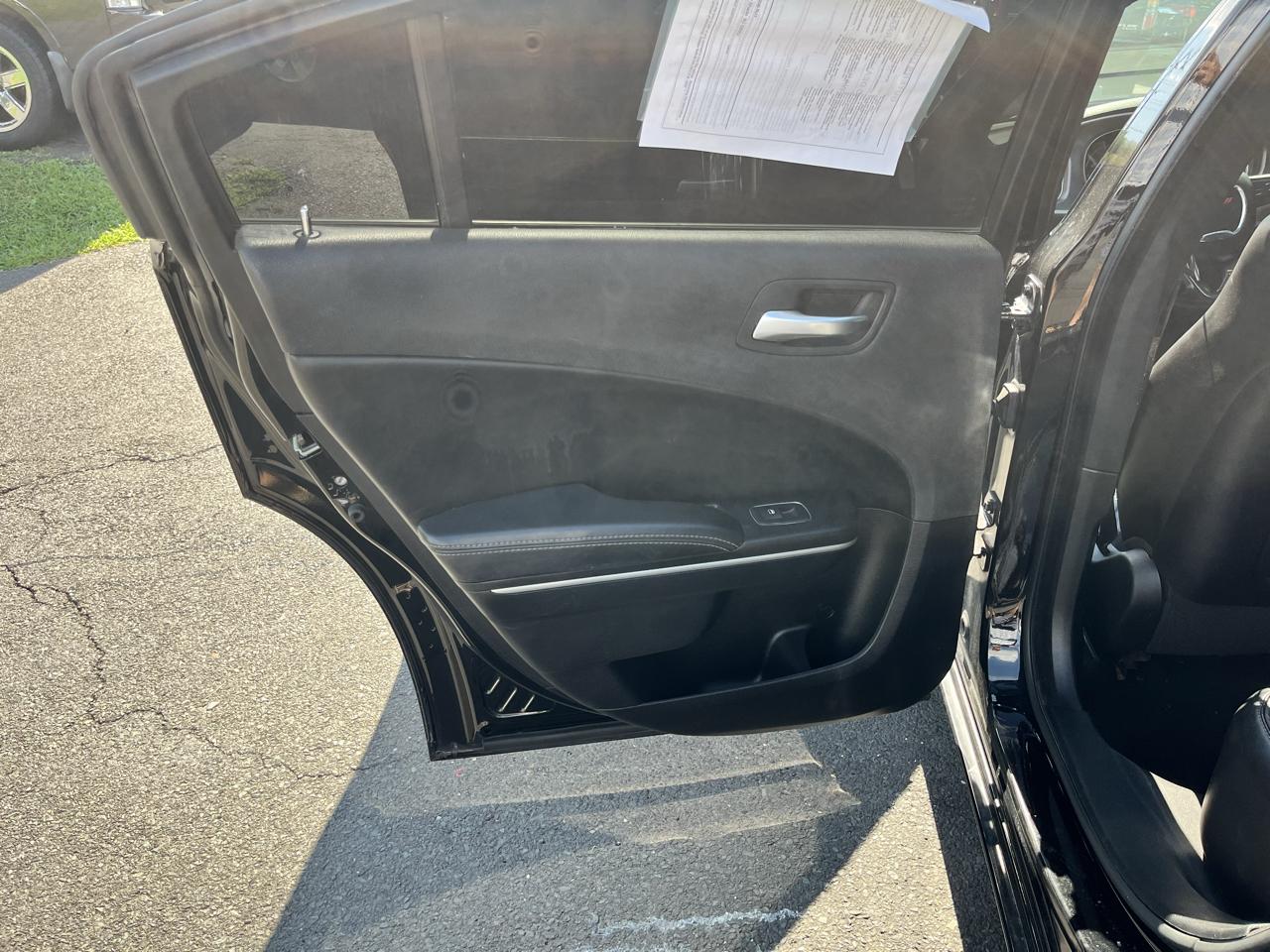 Dodge Charger SXT RWD 2020