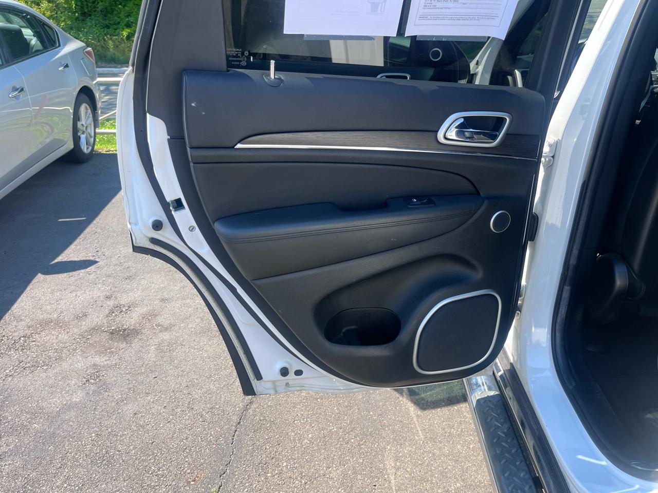 Jeep Grand Cherokee 4WD 4dr Summit 2014