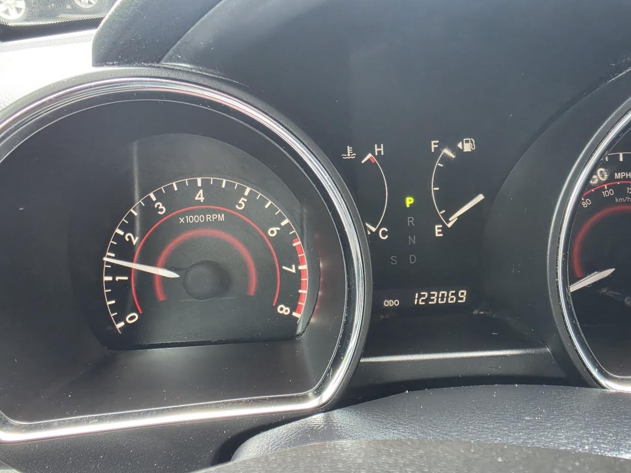 Toyota Highlander 4WD 4dr V6 (Natl) 2013