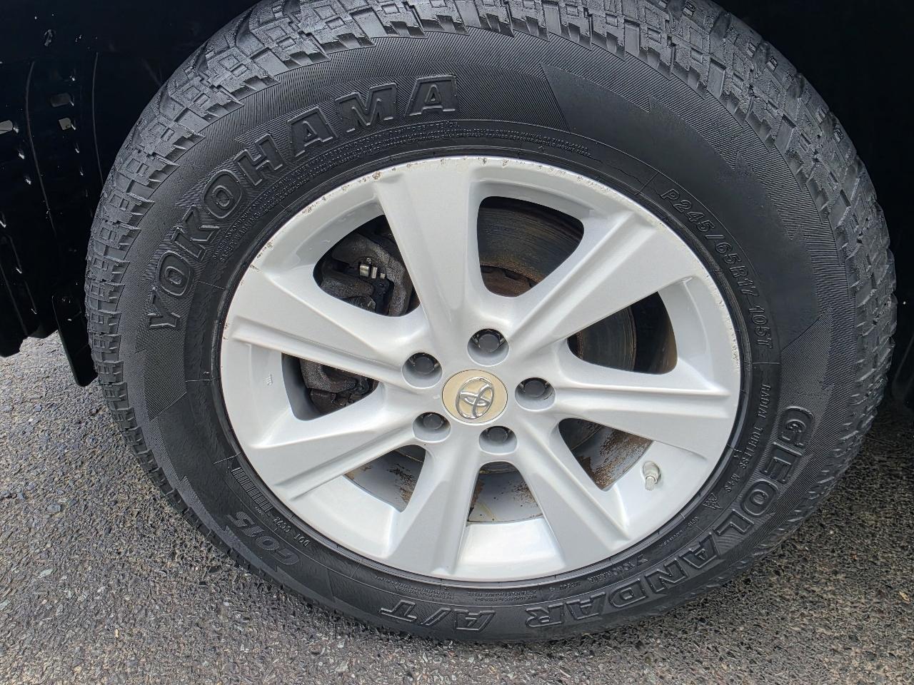 Toyota Highlander 4WD 4dr V6 (Natl) 2013