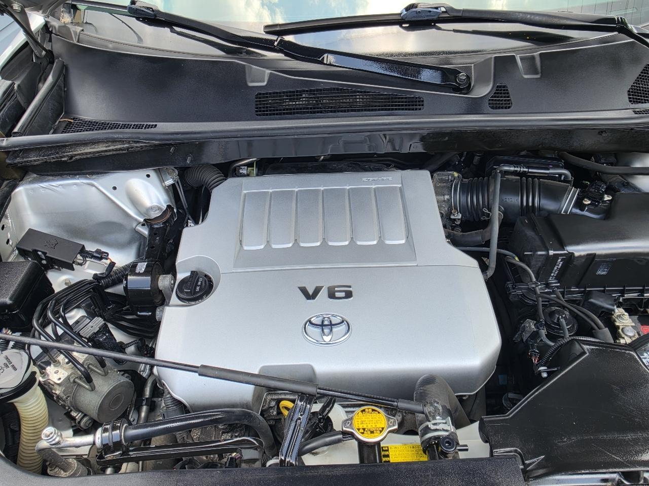Toyota Highlander 4WD 4dr V6 (Natl) 2013