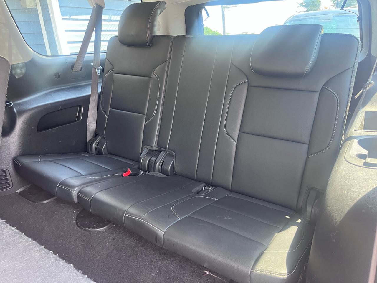 Chevrolet Suburban 4WD 4dr 1500 LT 2018