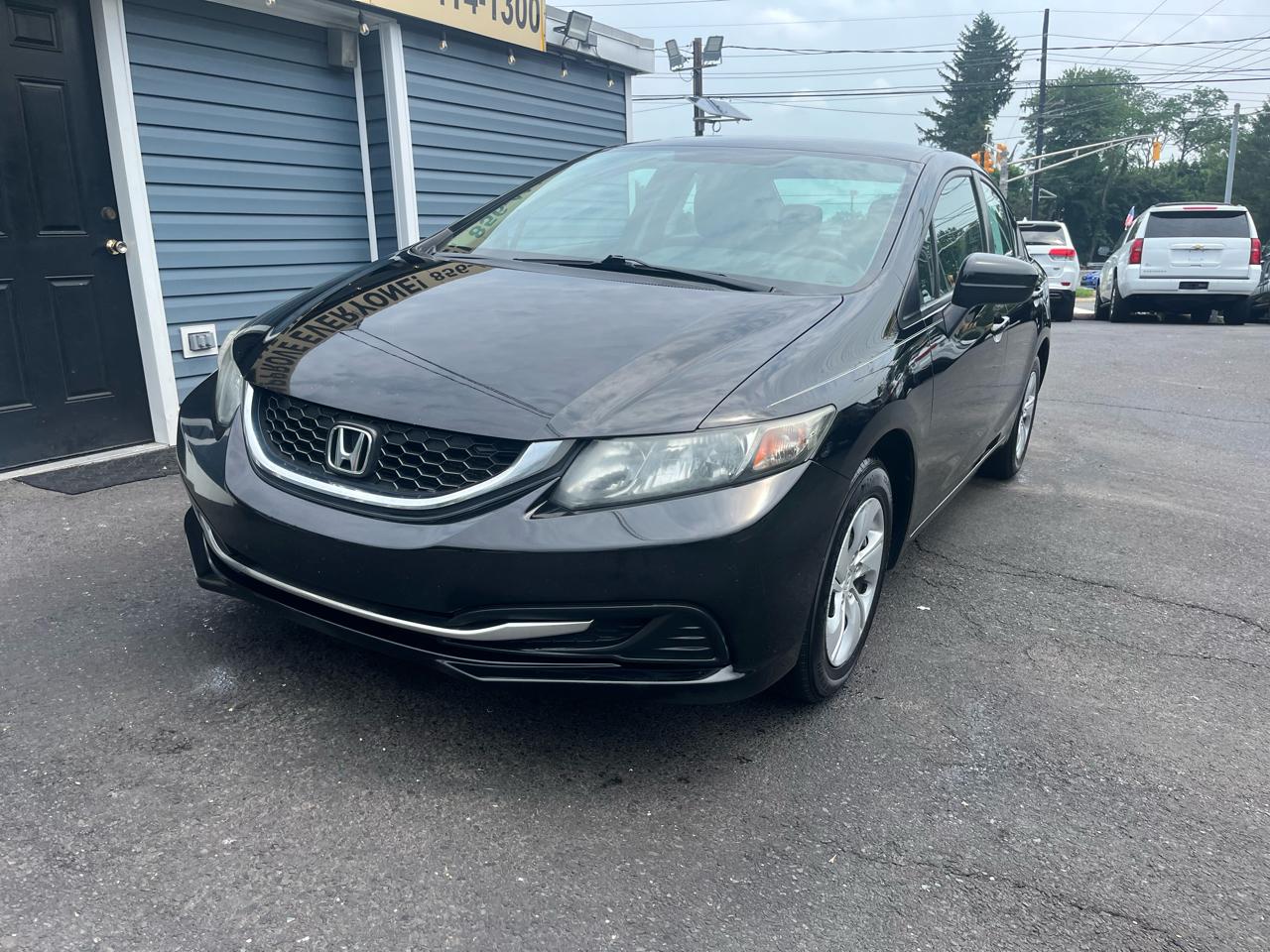 Honda Civic Sedan 4dr CVT LX 2015