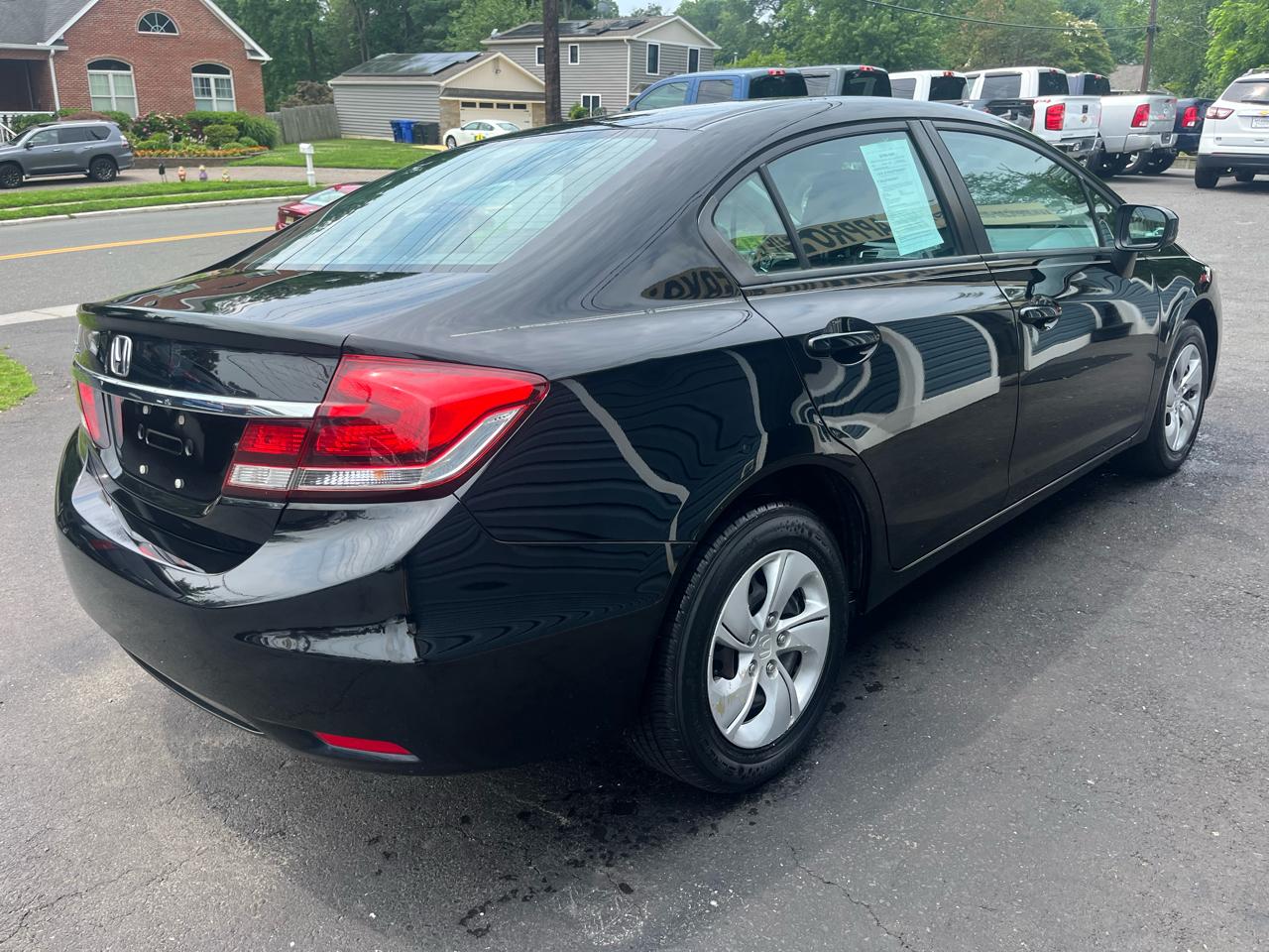 Honda Civic Sedan 4dr CVT LX 2015