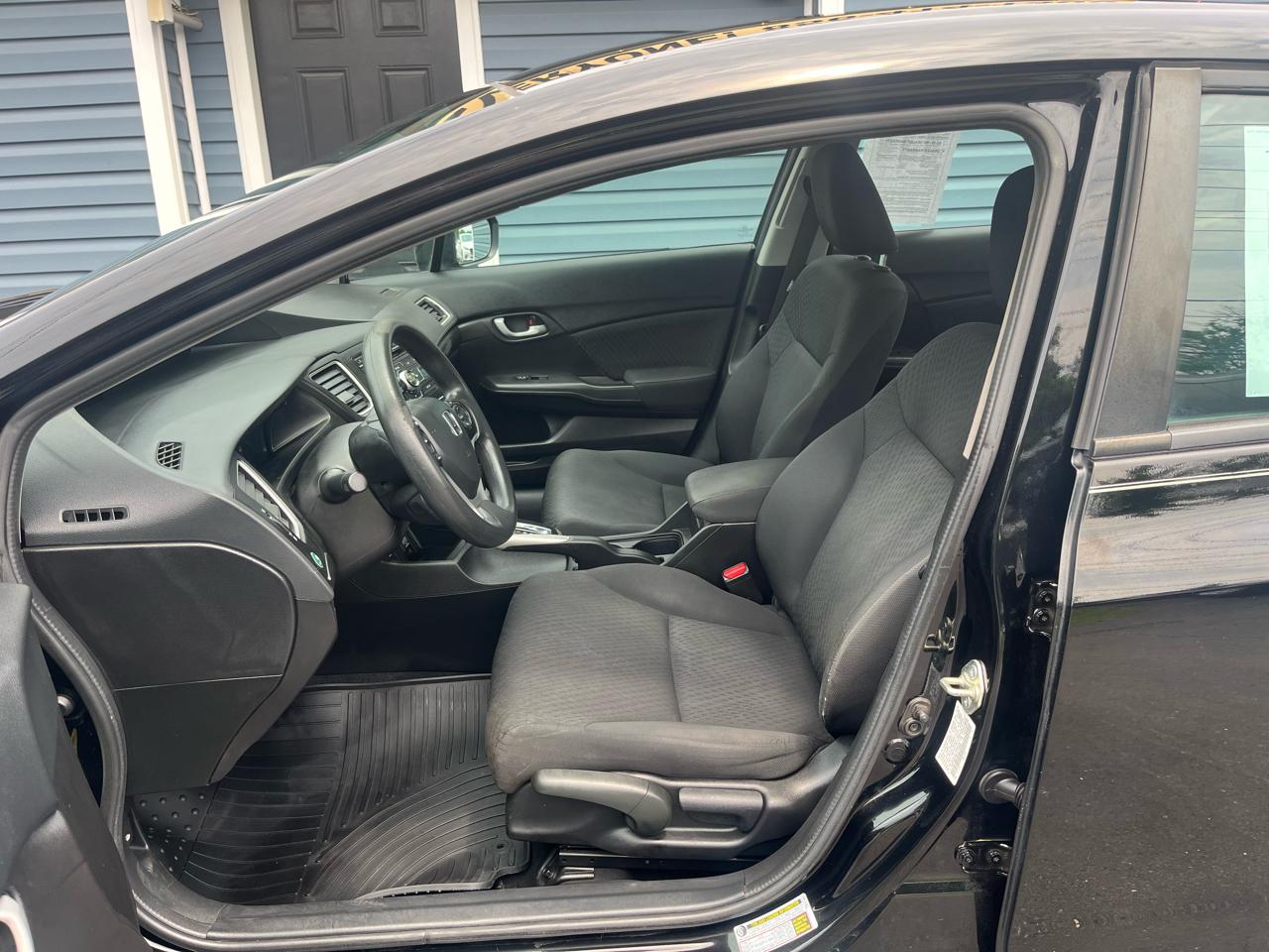 Honda Civic Sedan 4dr CVT LX 2015