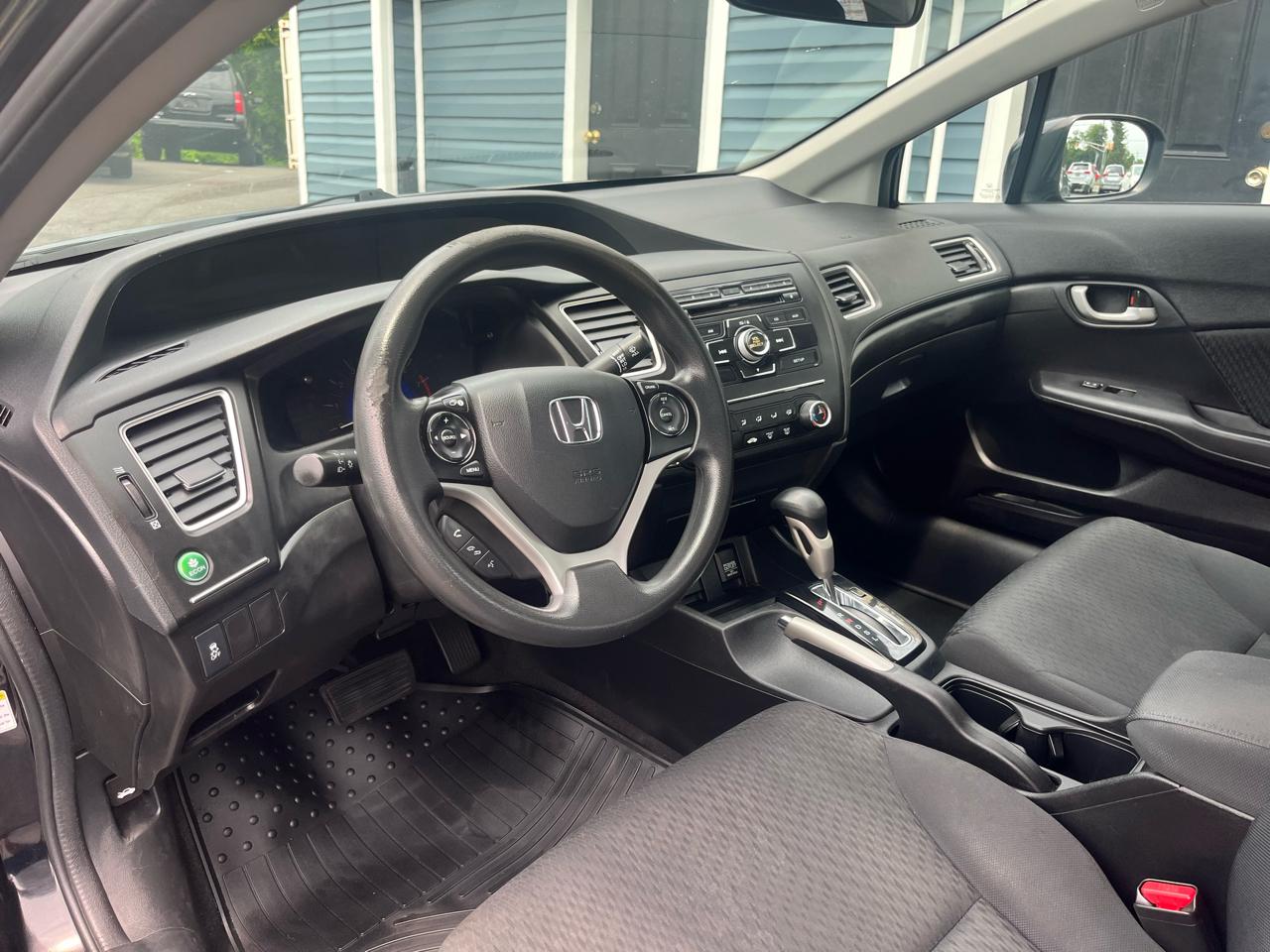 Honda Civic Sedan 4dr CVT LX 2015