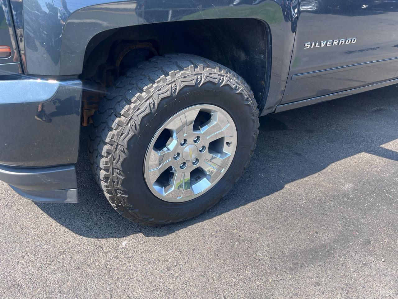Chevrolet Silverado 1500 4WD Double Cab 143.5" LT w/2LT 2017