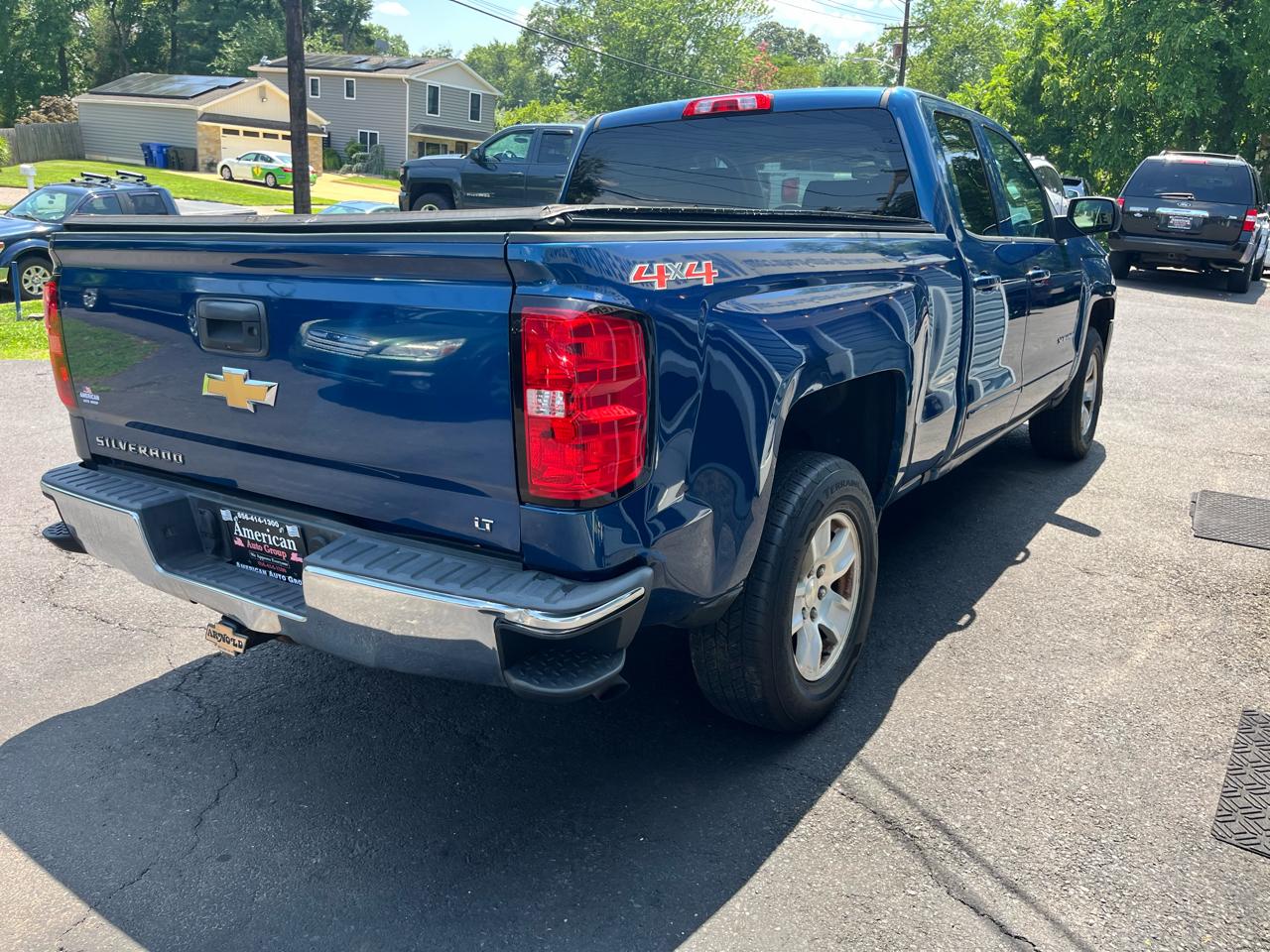 Chevrolet Silverado 1500 4WD Double Cab 143.5" LT w/1LT 2017