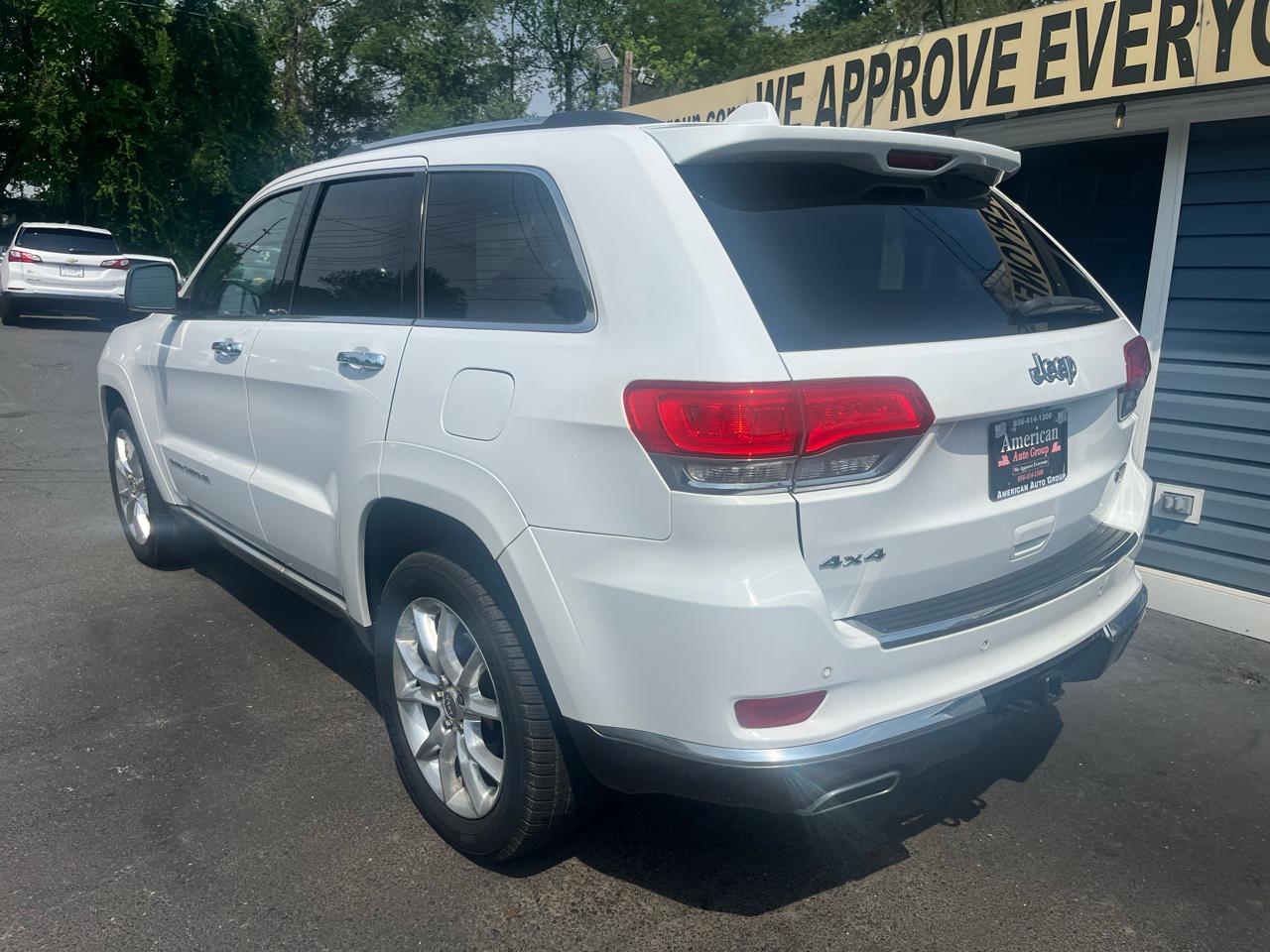 Jeep Grand Cherokee 4WD 4dr Summit 2014