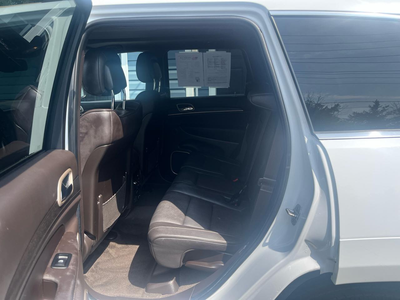 Jeep Grand Cherokee 4WD 4dr Summit 2014