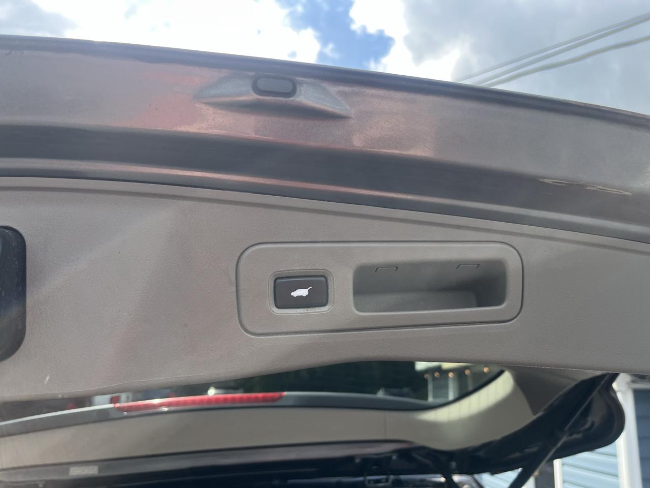 Acura MDX AWD 4dr Tech Pkg 2011