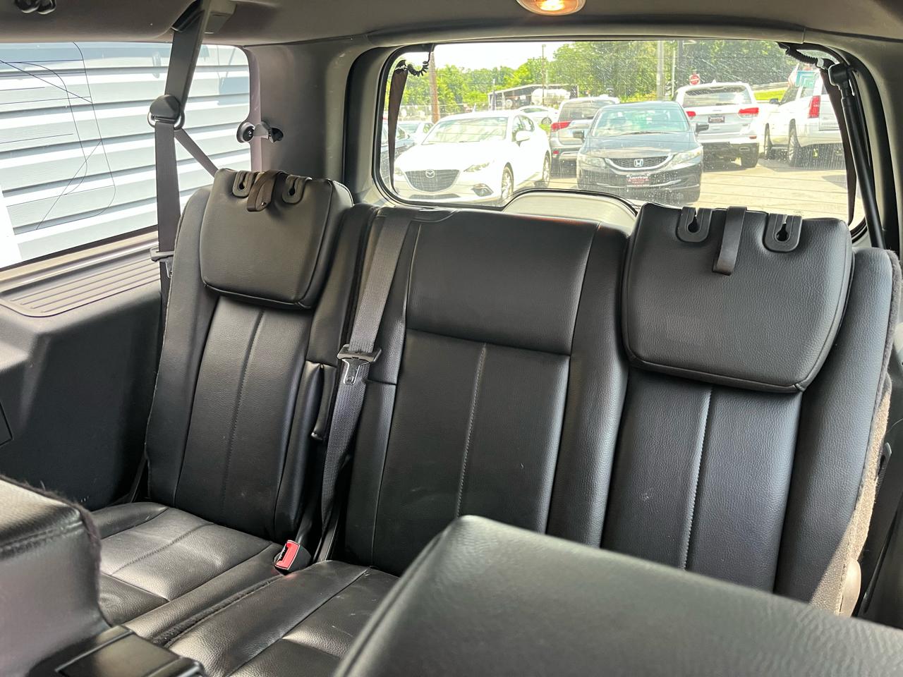 Ford Expedition EL 4WD 4dr Limited 2011