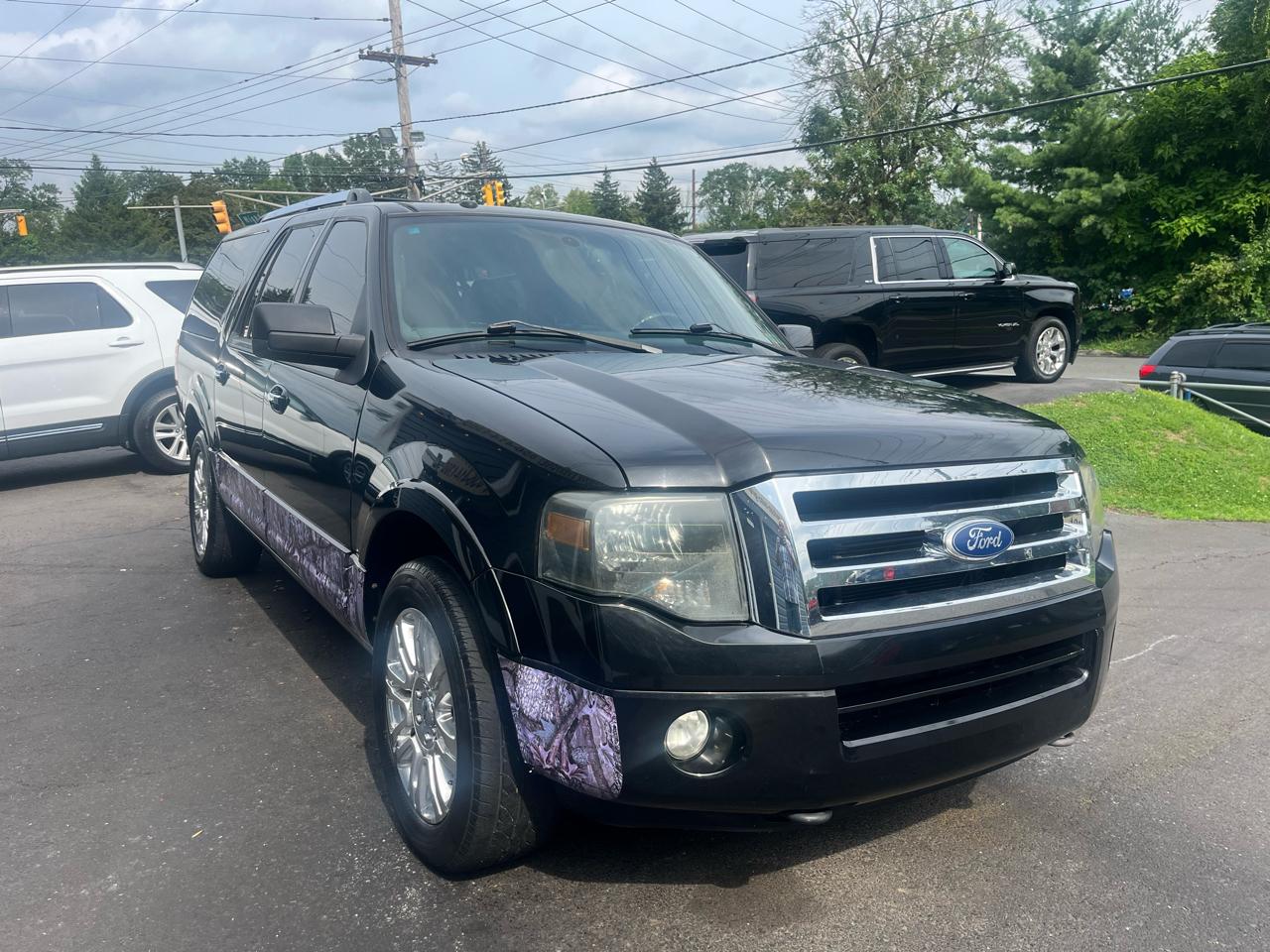 Ford Expedition EL 4WD 4dr Limited 2011