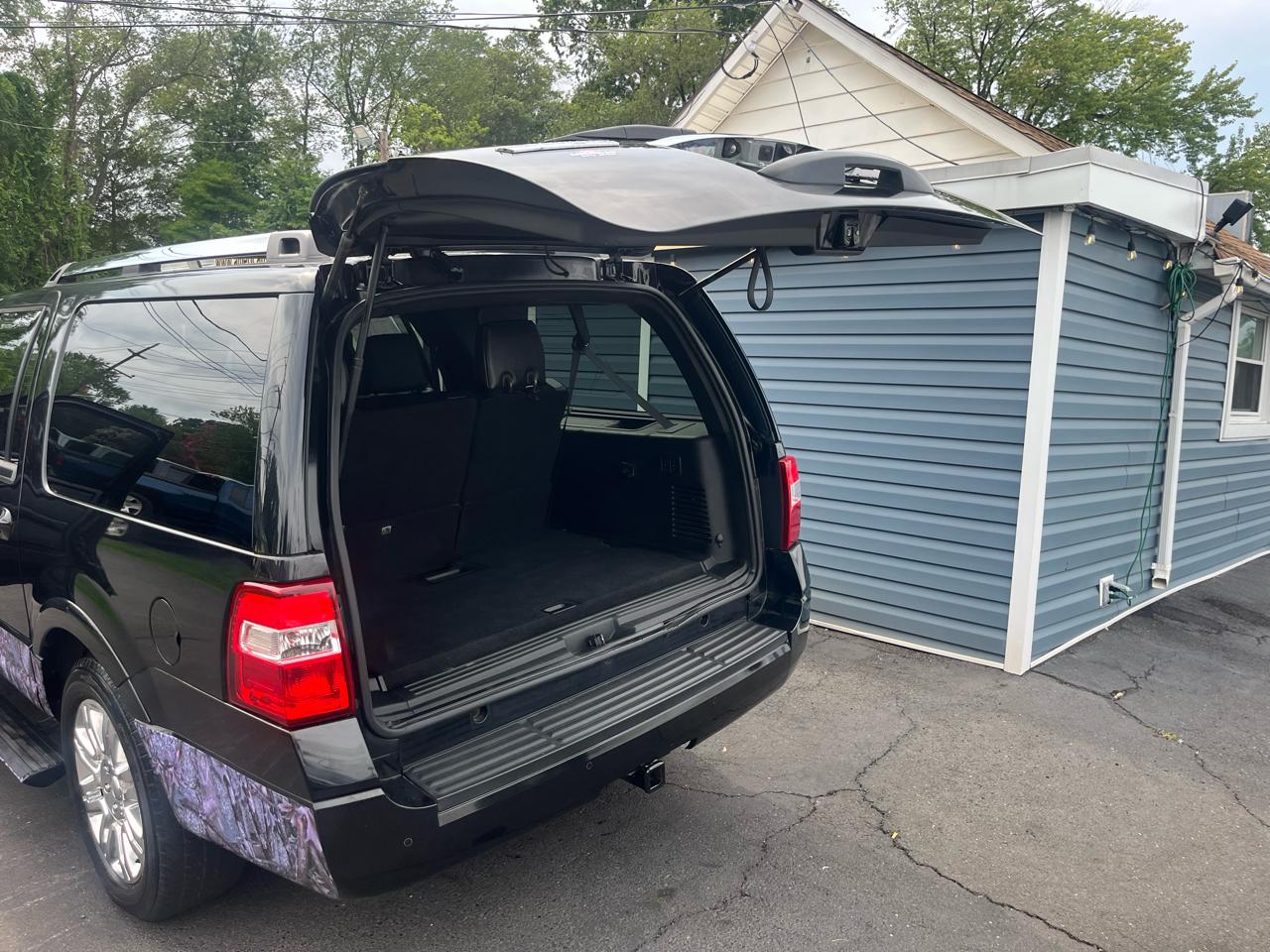 Ford Expedition EL 4WD 4dr Limited 2011
