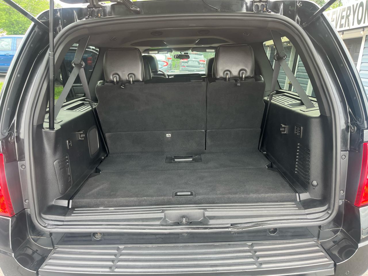 Ford Expedition EL 4WD 4dr Limited 2011
