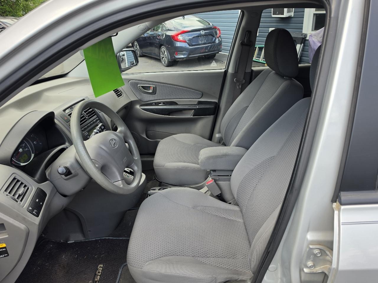 Hyundai Tucson FWD 4dr I4 Auto GLS *Ltd Avail* 2009