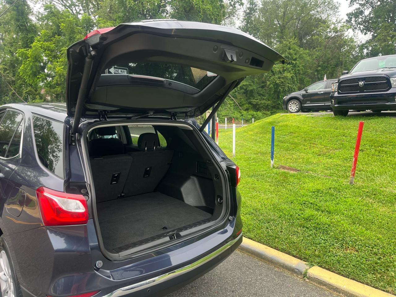 Chevrolet Equinox AWD 4dr LT w/1LT 2019
