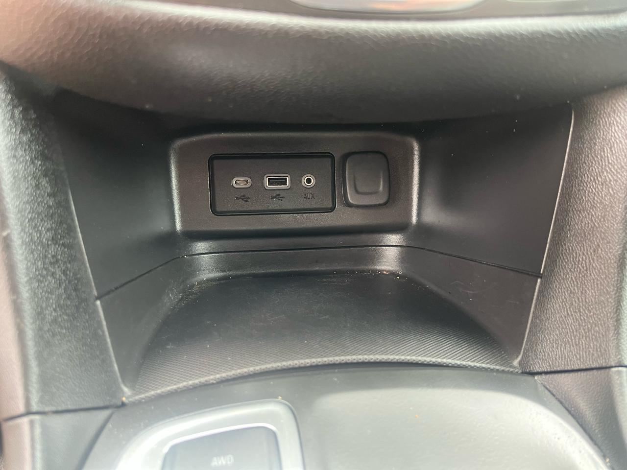 Chevrolet Equinox AWD 4dr LT w/1LT 2019