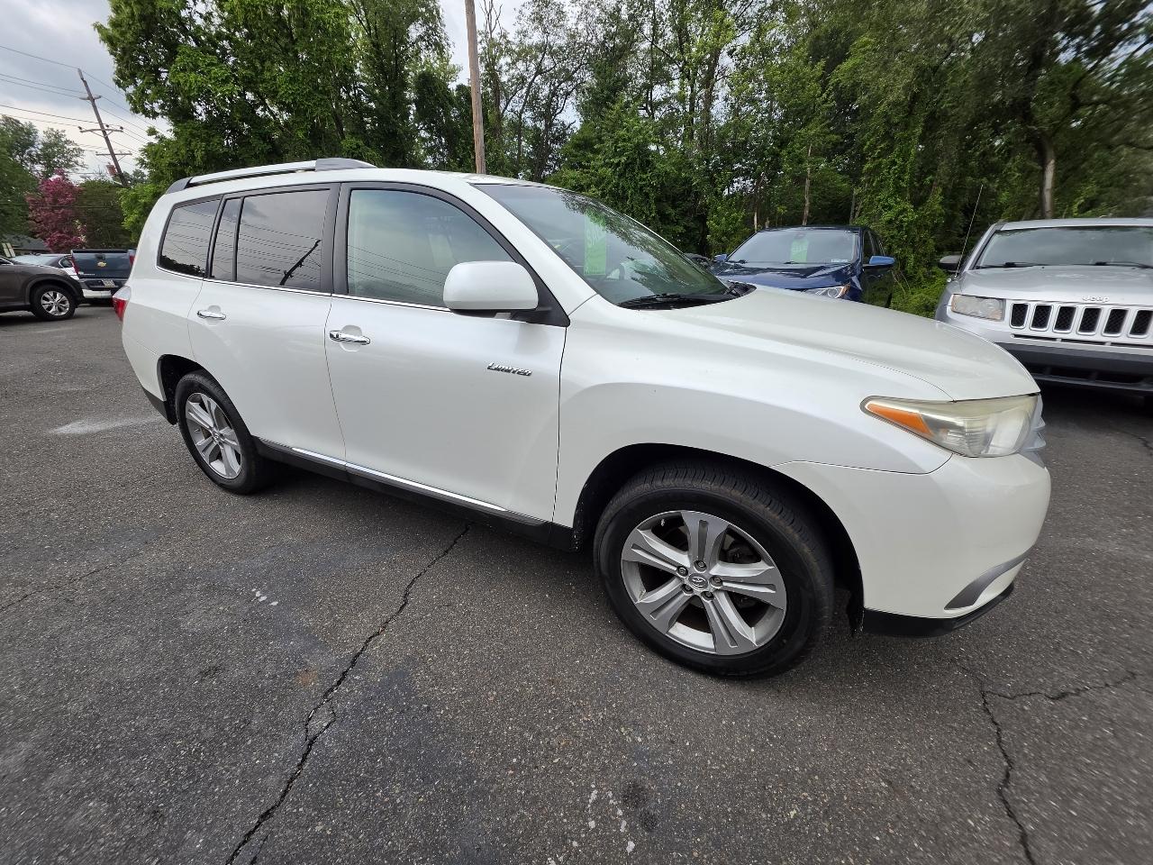 Toyota Highlander 4WD 4dr V6 Limited (Natl) 2013