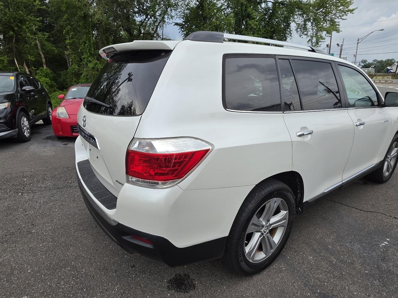 Toyota Highlander 4WD 4dr V6 Limited (Natl) 2013