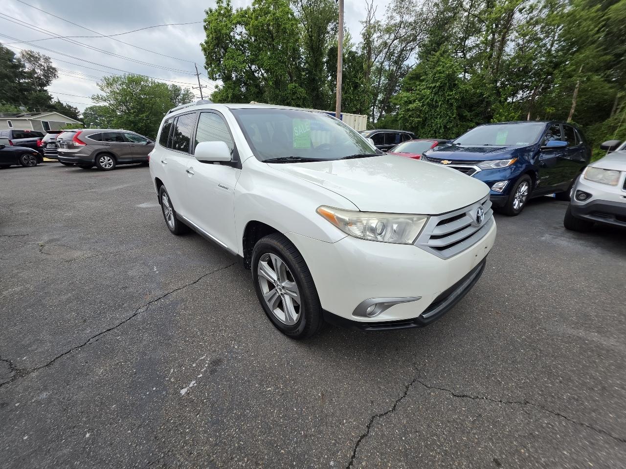 Toyota Highlander 4WD 4dr V6 Limited (Natl) 2013